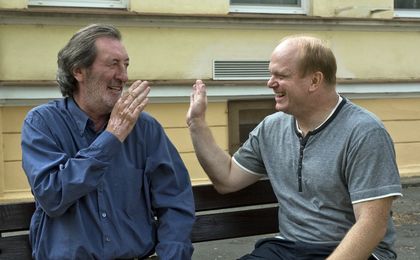 : Manžel na hodinu má finální trailer a plakát!